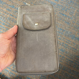 HOBO The Original Leather full zipper Bifold Wallet Front Pocket distressed grey